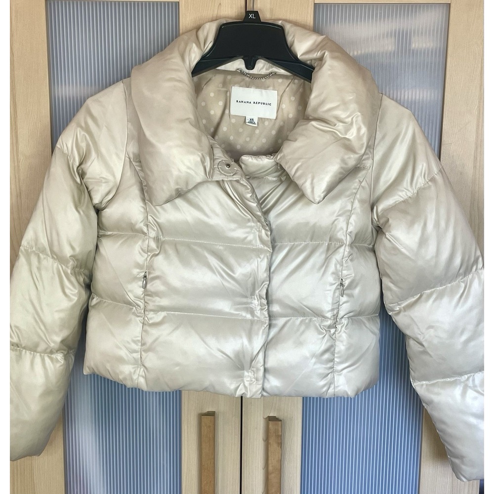 Banana Republic Women's Boxy puffer coat Jacket Down Sz XS Ivory cropped Winter